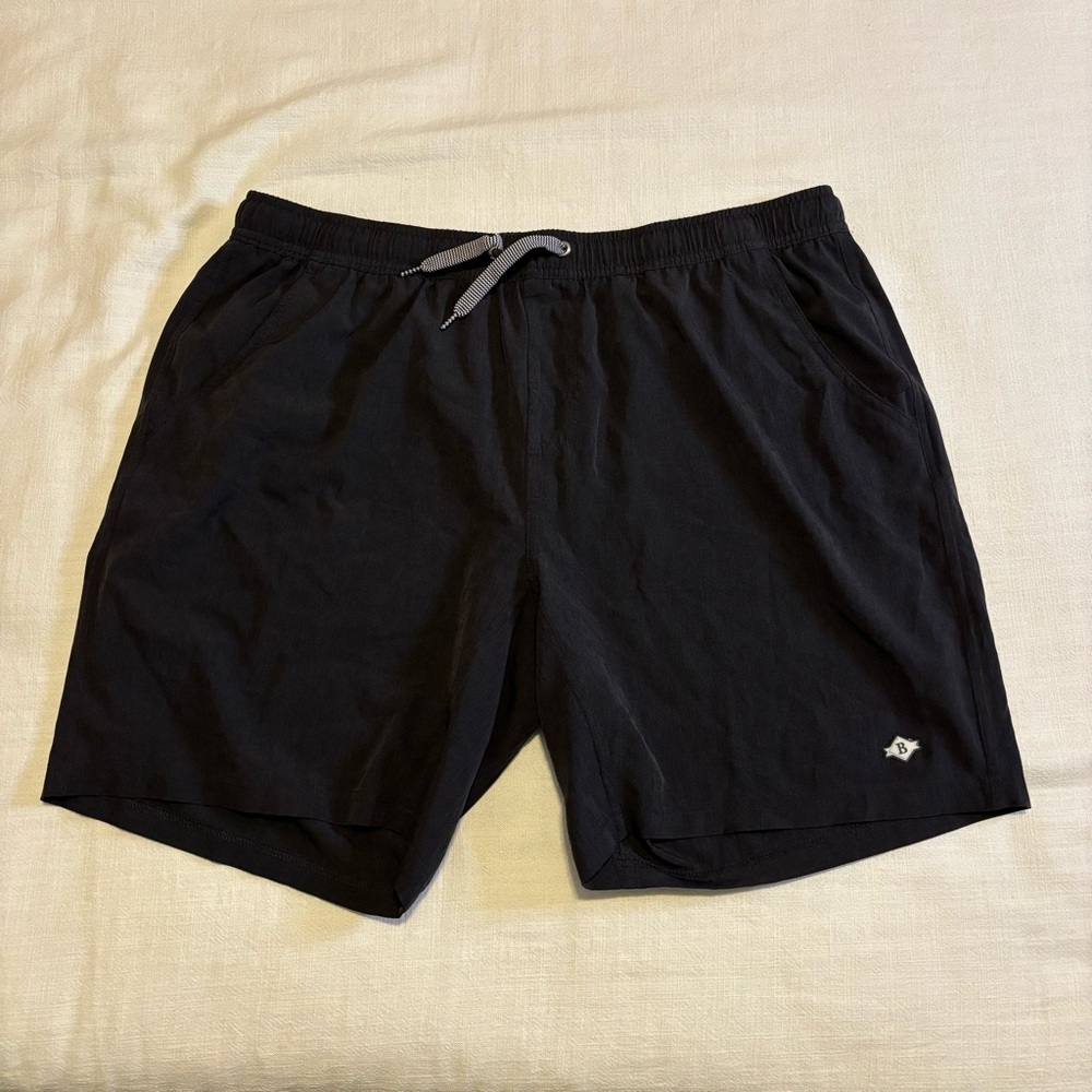 BURLEBO Black Athletic Shorts